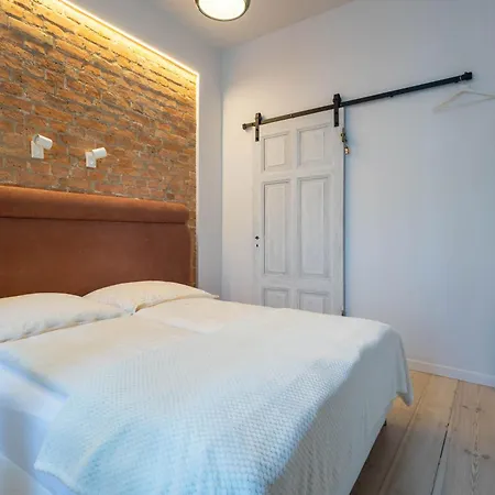 Stylish Victus Near The Promenade In By Renters Сопот